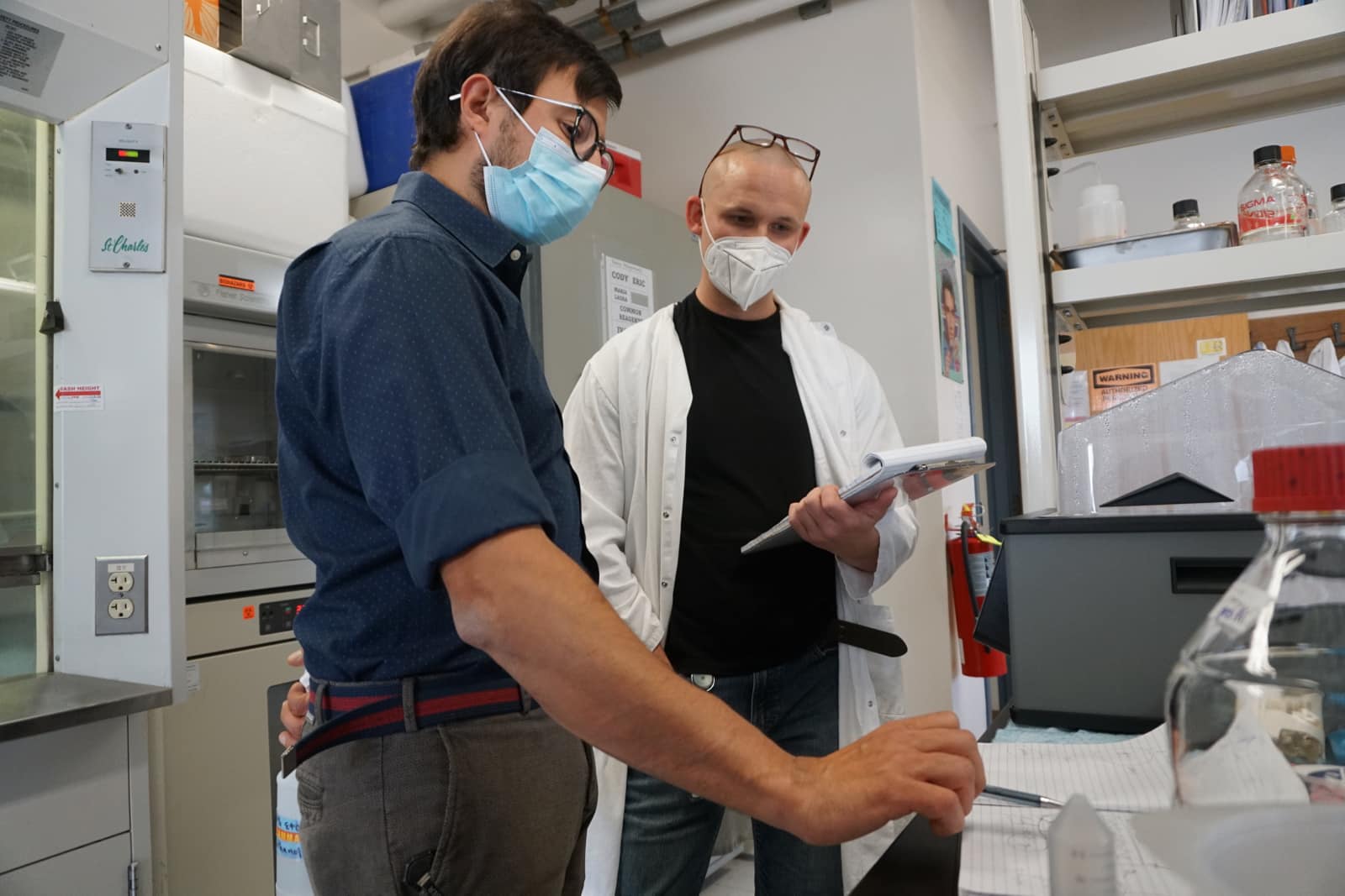 Riccardo Panella and John Cooper in lab