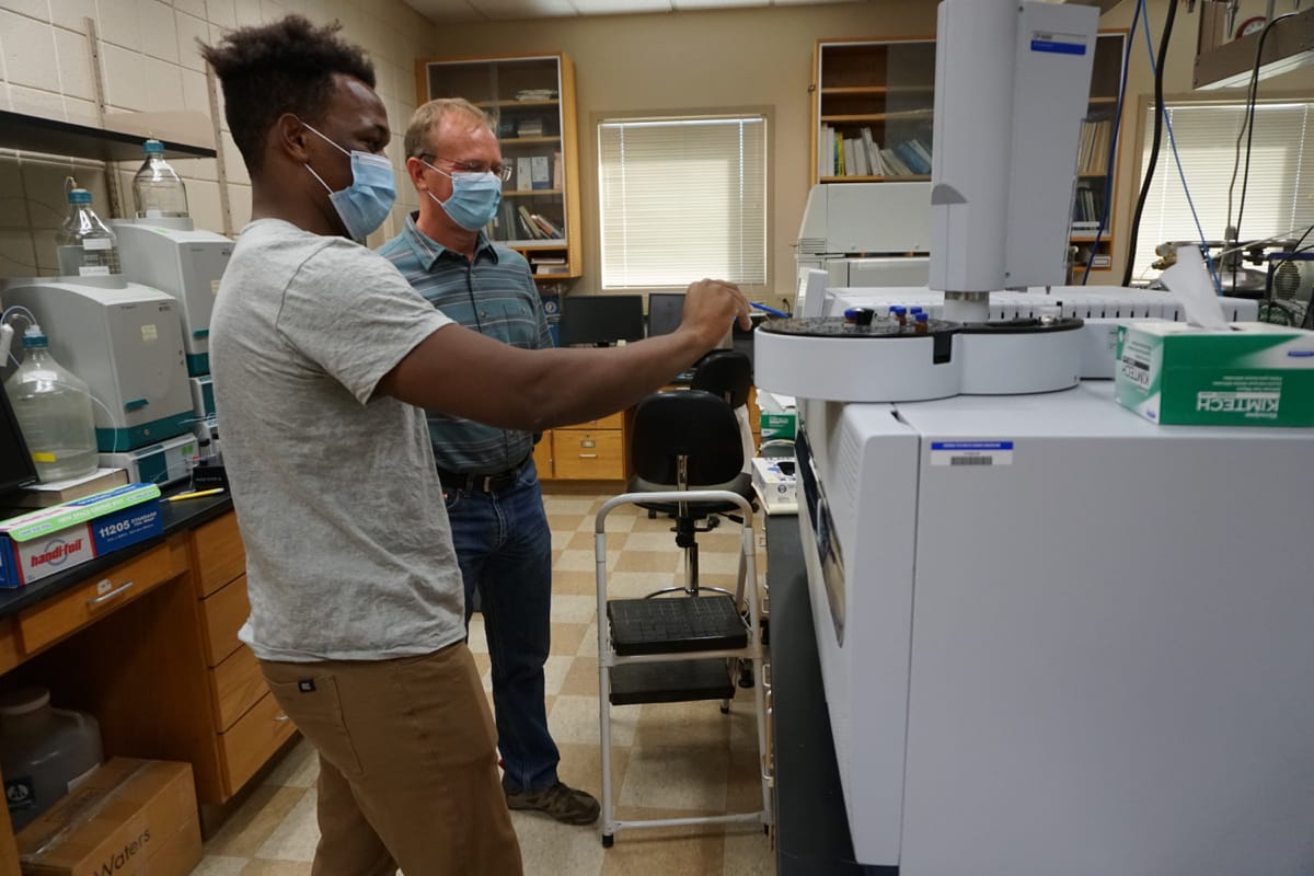 Researchers analyze air quality samples in DRI's organic analytical laboratory.